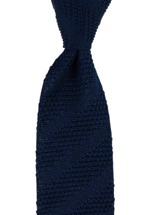 CROCHETED NAVY tie