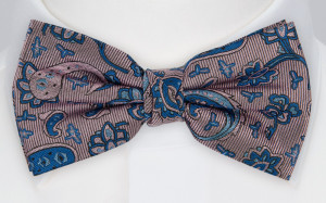 EUGEN pre-tied bow tie