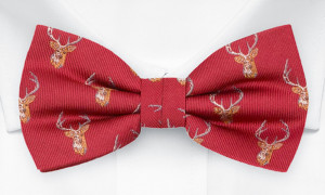 STAGGERING RED bow tie