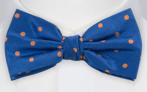 ONTHEDOT BLUE bow tie