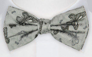 PEPE bow tie