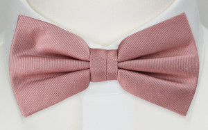 SOLID MAUVE bow tie