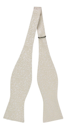 SWANKY IVORY self-tie bow tie