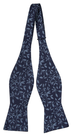 TJOHEJ LIGHT BLUE self-tie bow tie