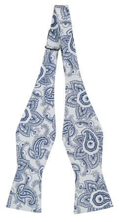 TRUELOVER WHITE self-tie bow tie